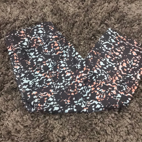 ALEX Athletic Capri workout pants - Picture 1 of 3